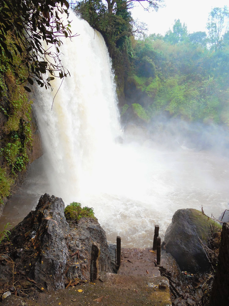 Les chutes de la Metché
