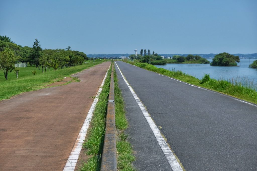 Piste cyclable et route du lac Kasumigaura