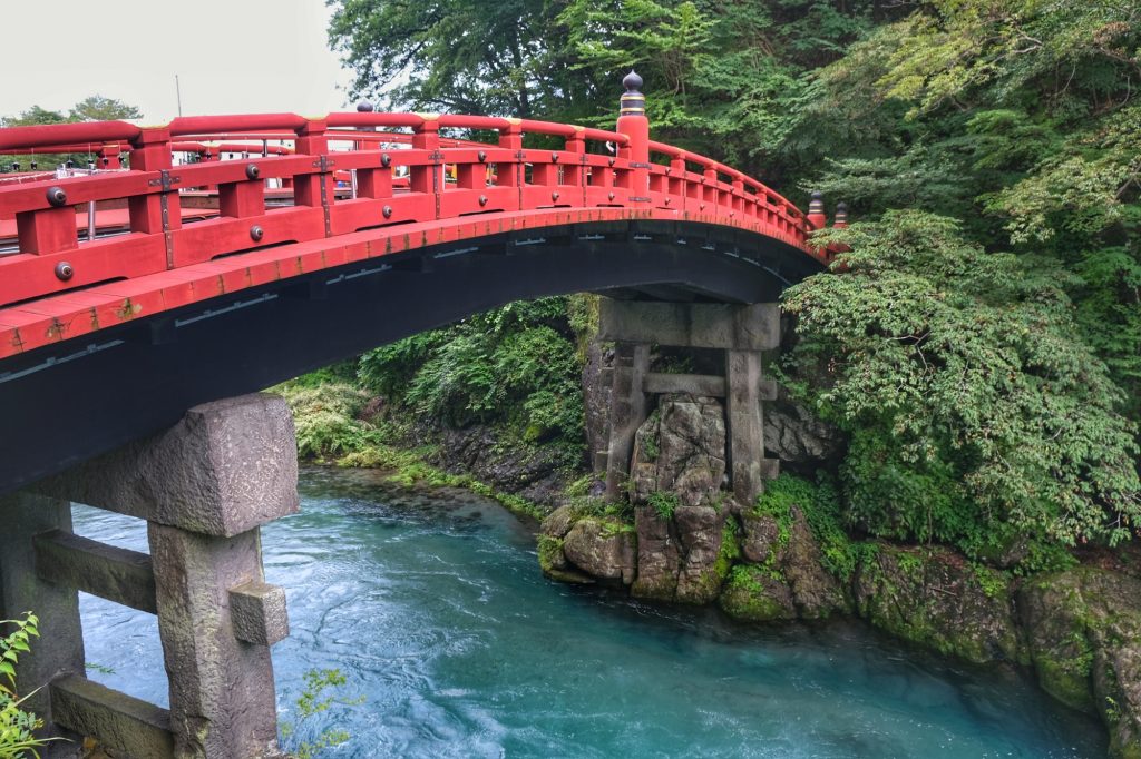 Le pont Shinkyo à Nikko