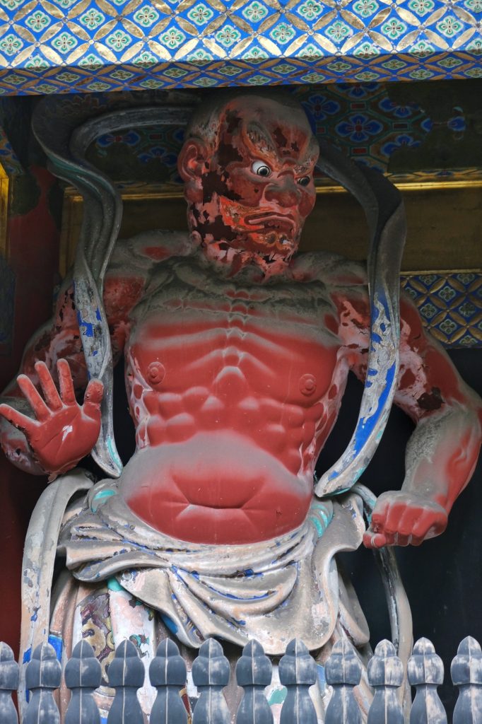 Statue à l'entrée du Toshogu des Tokugawa