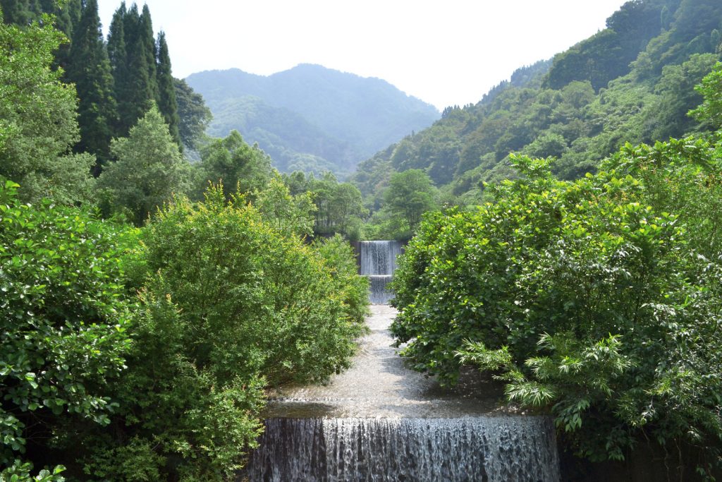 Une rivière à paliers