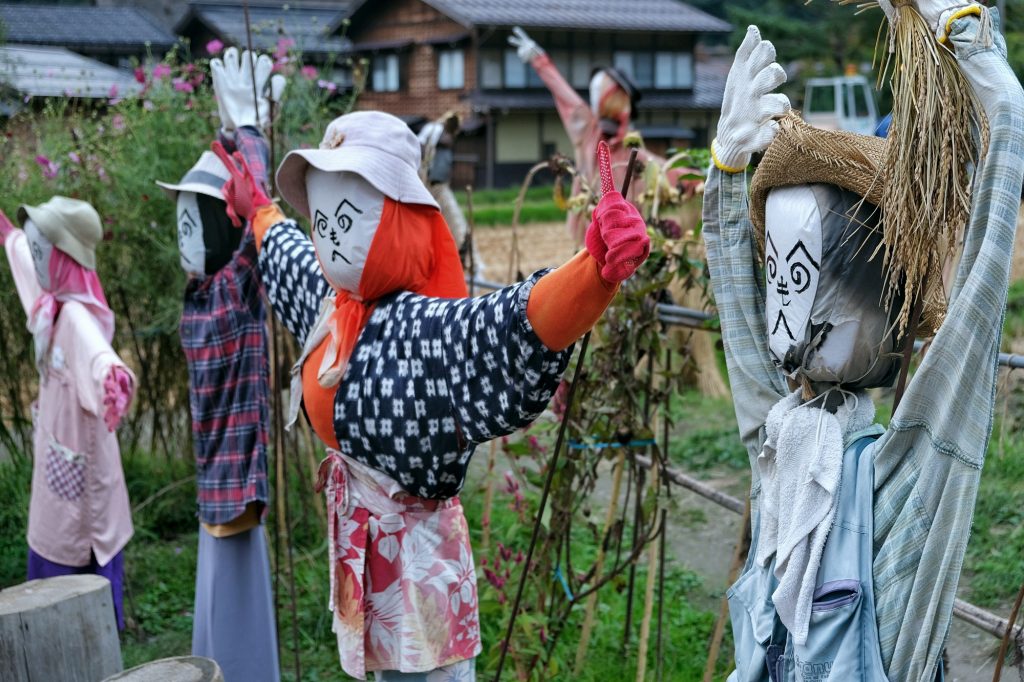 Les épouvantails de Ogimachi, Shirakawa-Go