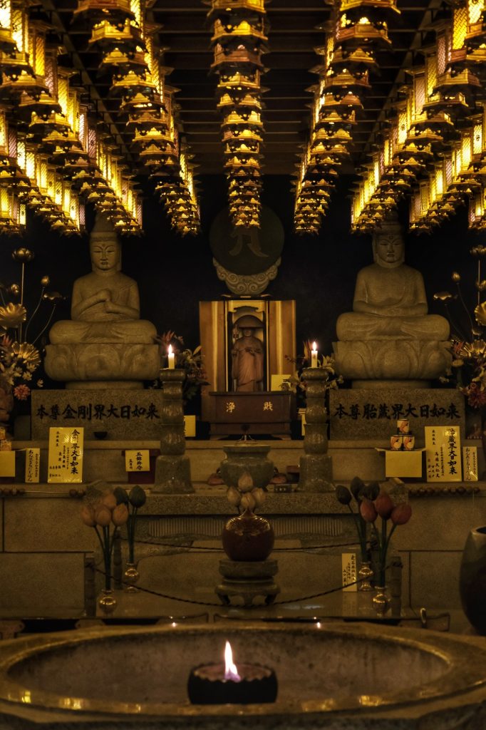 Salle d'un temple de Miyajima
