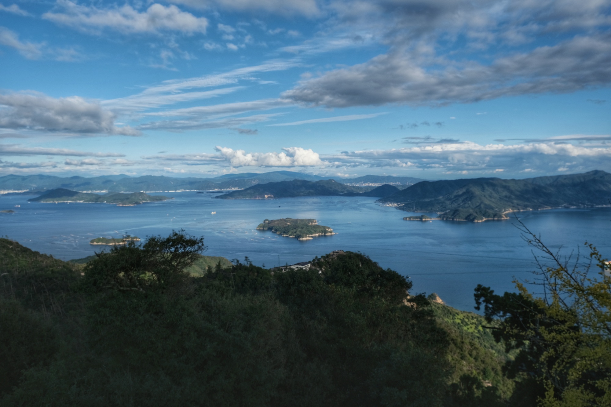 Vue depuis les hauteurs de Miyajima