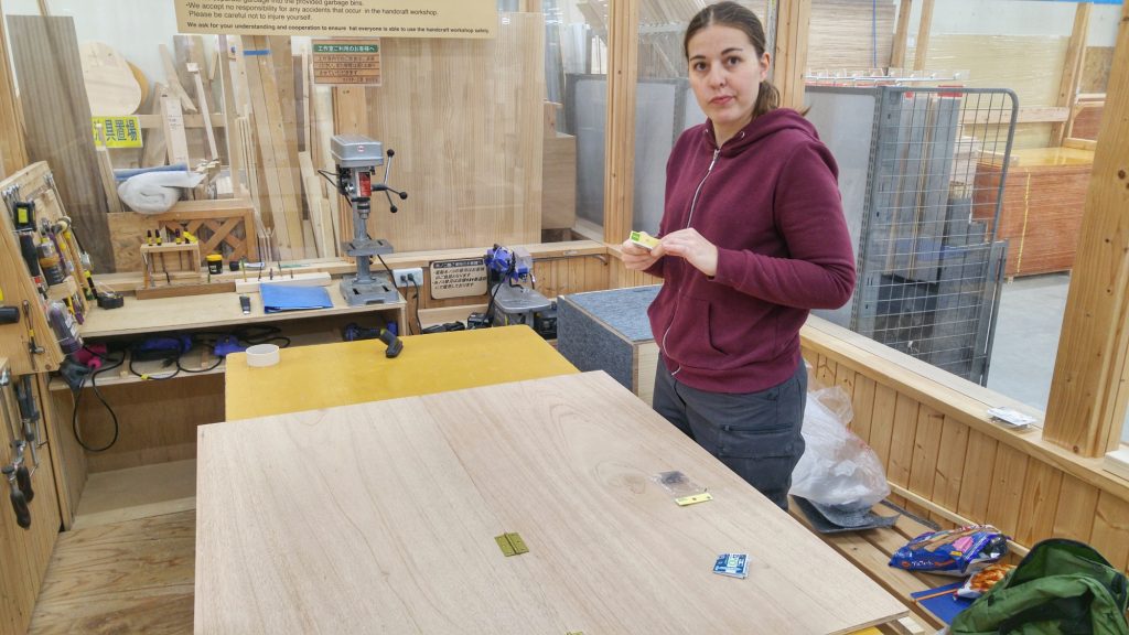 Fabrication de notre structure de camping pour la voiture