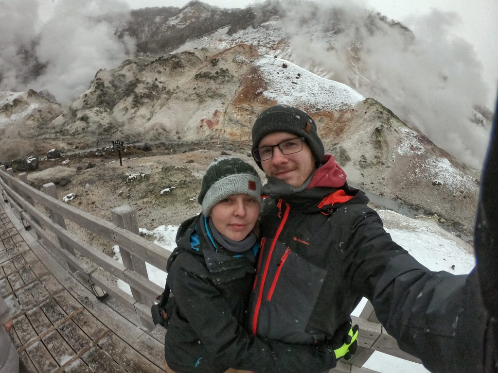 Selfie dans la vallée de l'enfer de Noboribetsu