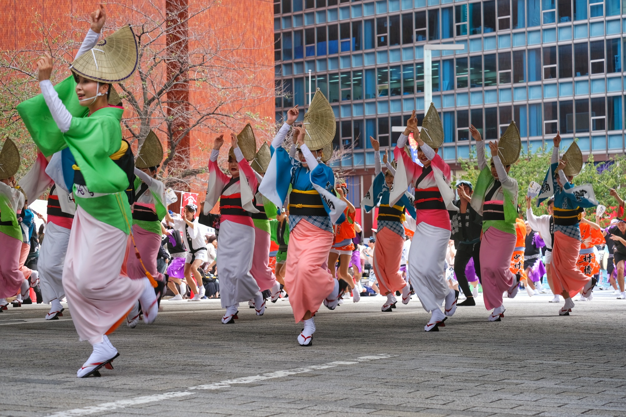 Des danseuses lors d'un matsuri (festival) à Tokyo