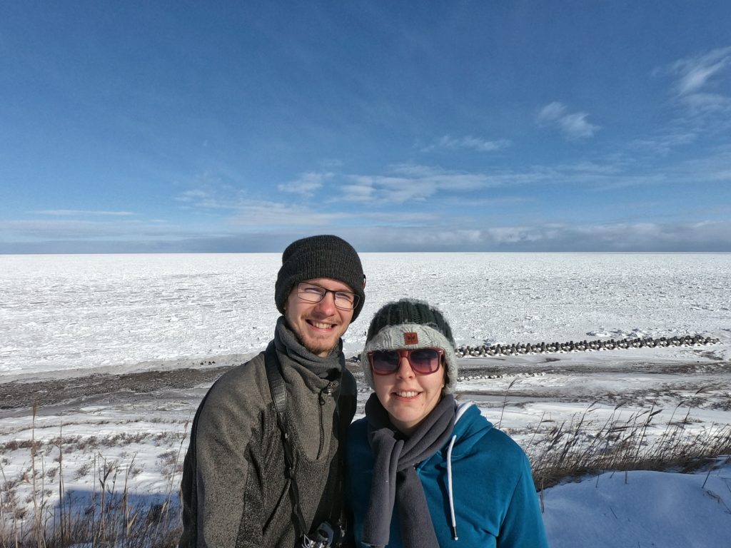 Selfie devant la mer de glace d'Okhostsk