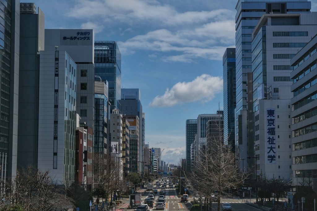 Une grande avenue de Nagoya