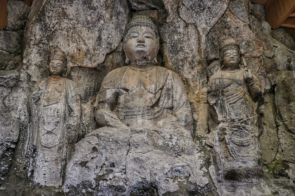 Les bouddhas de pierre, sekibutsu, à Usuki