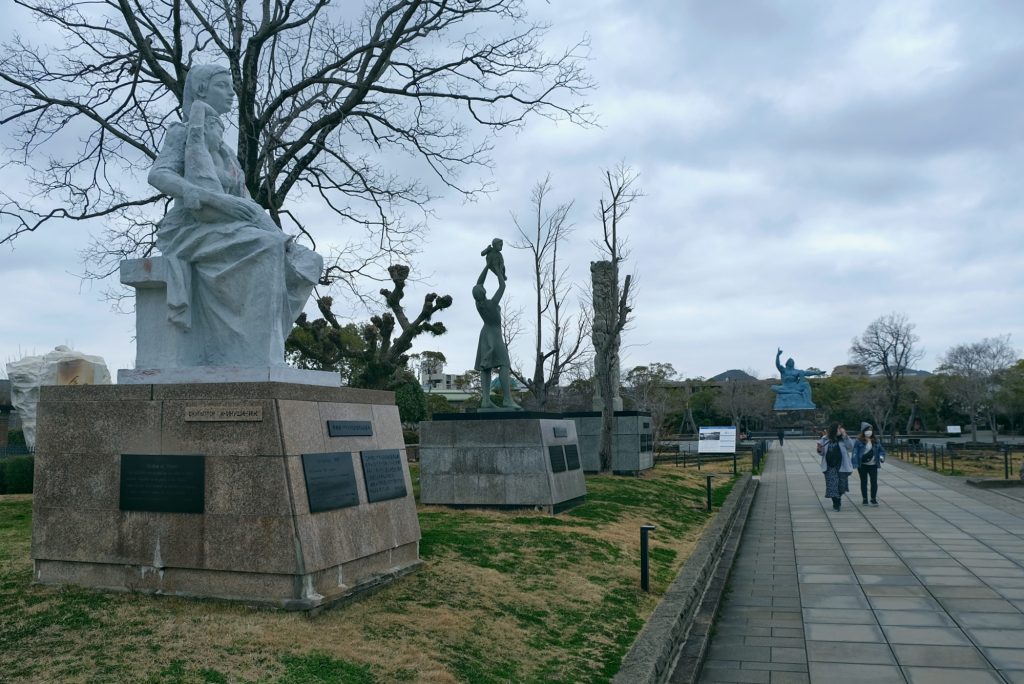 Les statues offertes par des pays du monde entier à Nagasaki en symbole de paix
