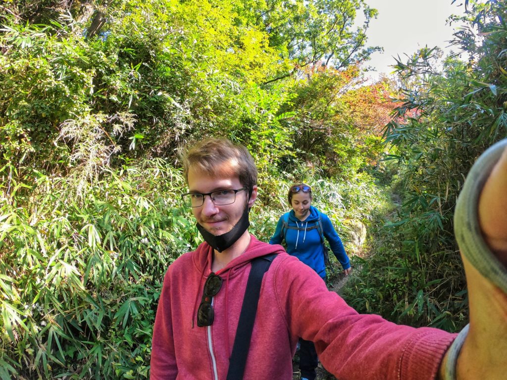 Selfie dans la descente du mont Ikomasan